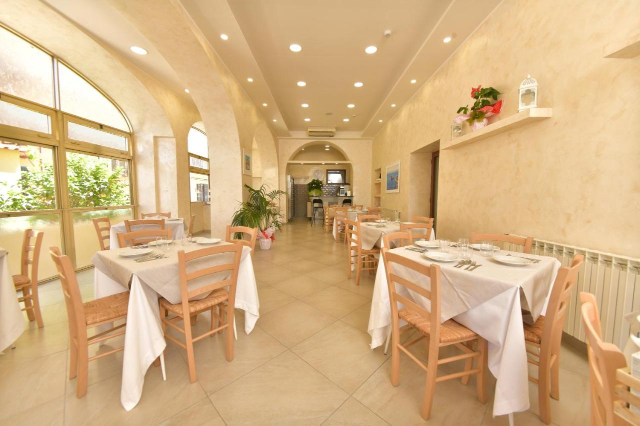 Albergo Atlantic Ischia Eksteriør bilde