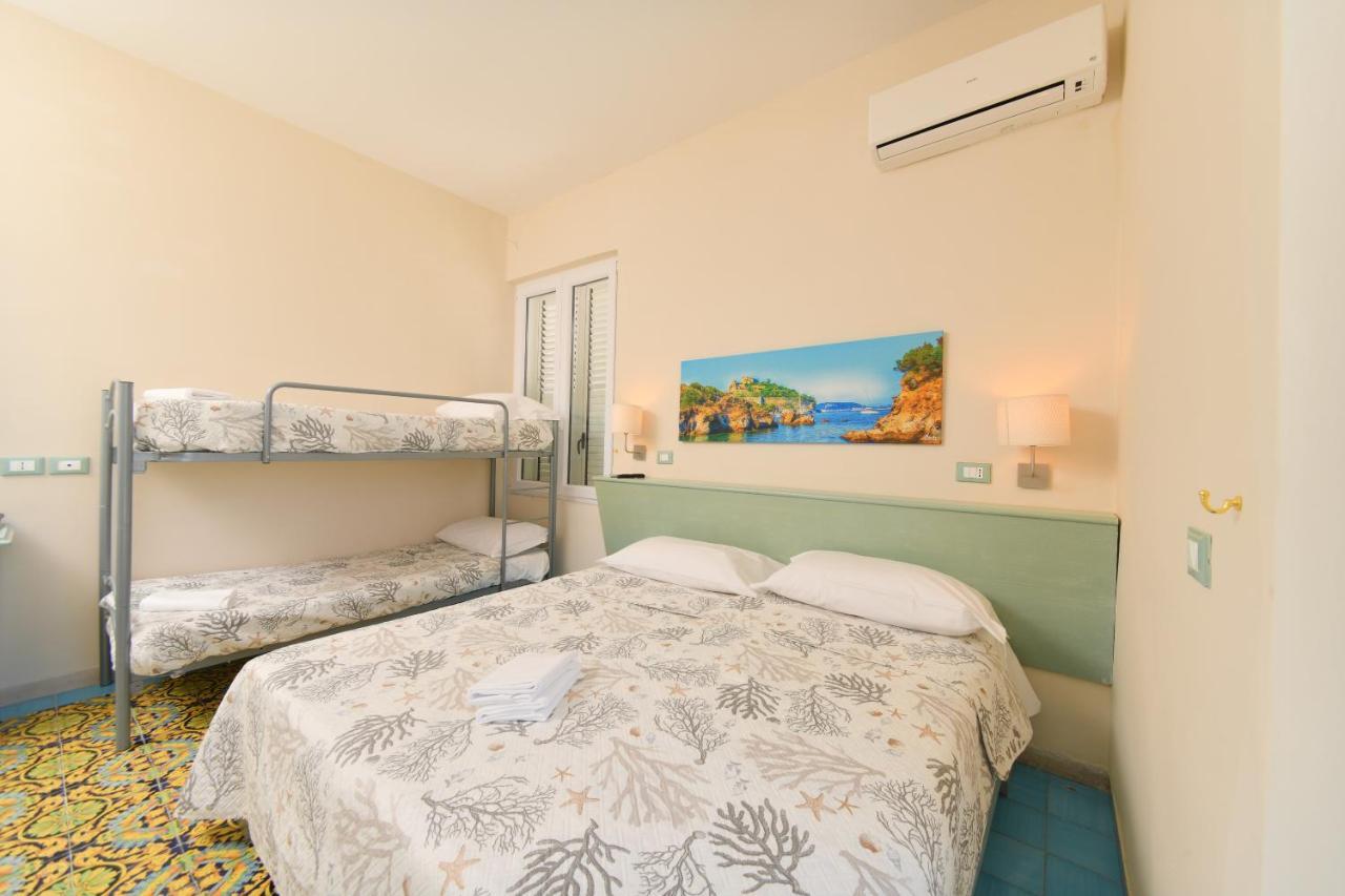 Albergo Atlantic Ischia Eksteriør bilde