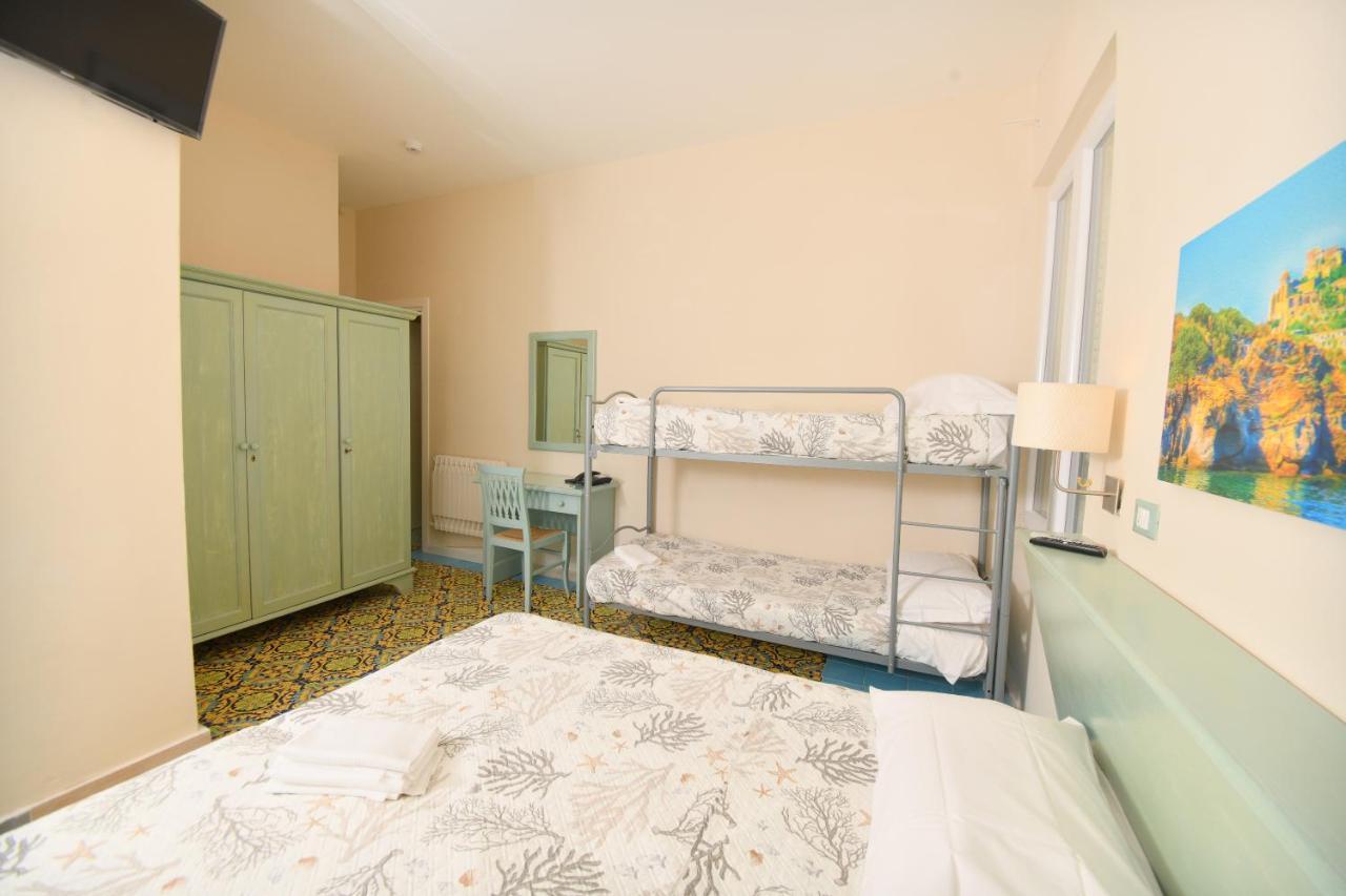 Albergo Atlantic Ischia Eksteriør bilde