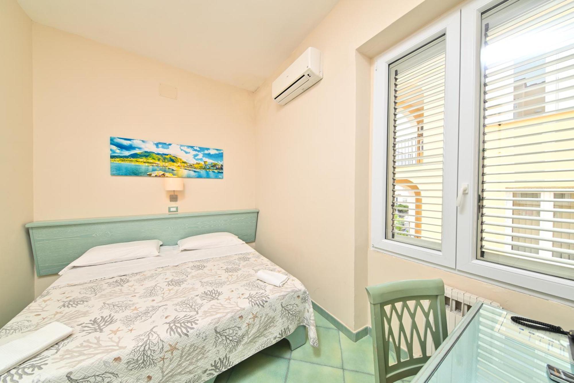 Albergo Atlantic Ischia Eksteriør bilde